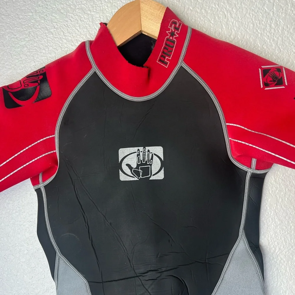 Body Glove Youth Shorty Wetsuit, 12